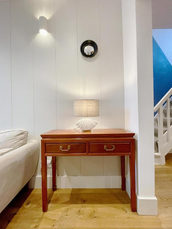 Stylish 2-Bedroom Townhouse Next To Brighton Station מראה חיצוני תמונה