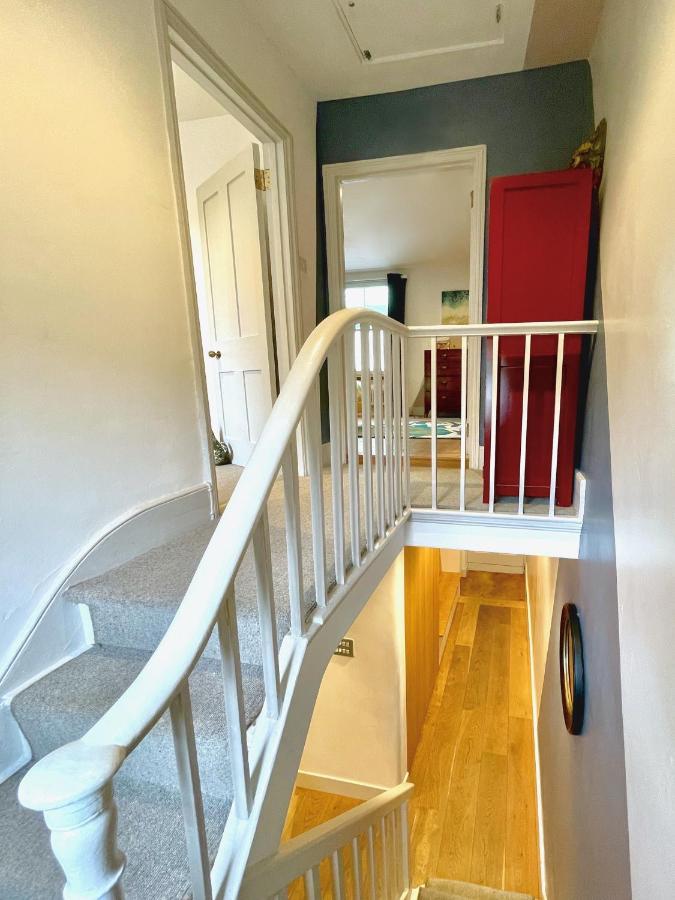 Stylish 2-Bedroom Townhouse Next To Brighton Station מראה חיצוני תמונה